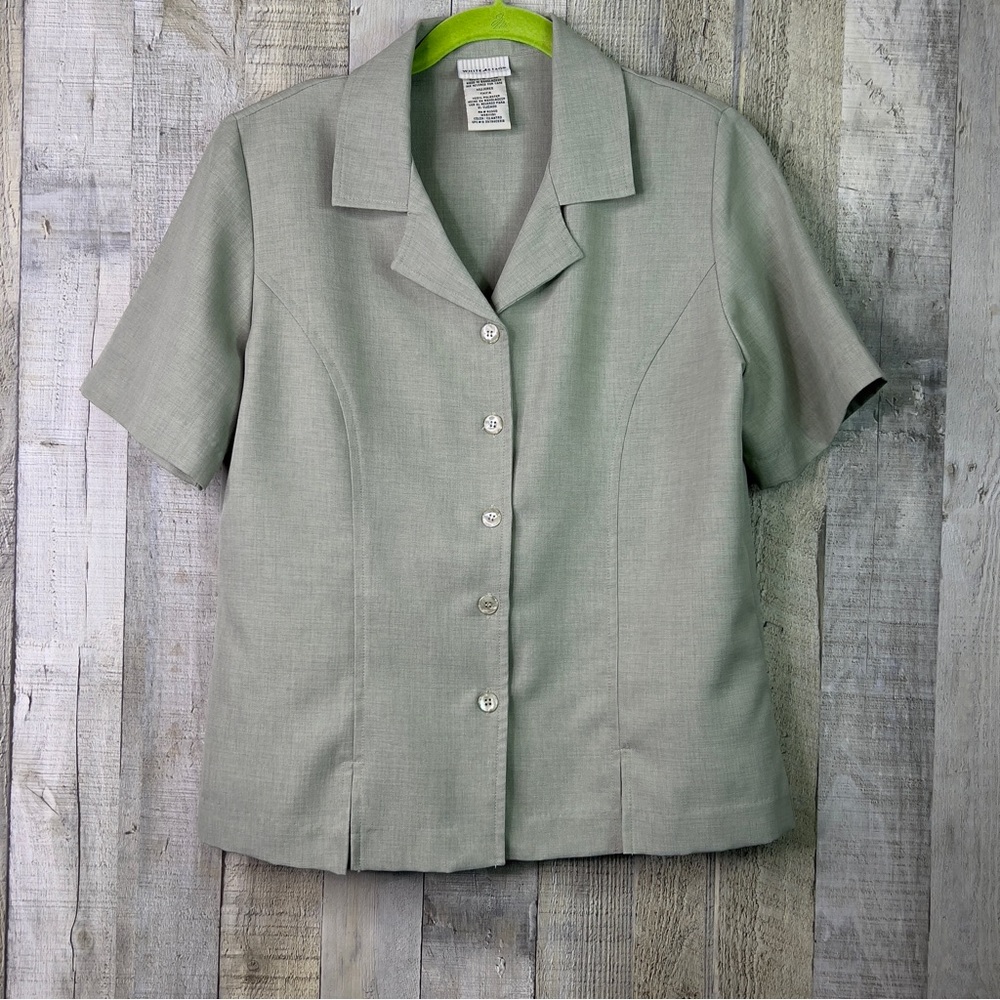 White Stag Small Sage Green Short Sleeve Button Front Blouse w/Shoulder Pads